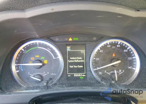 2018 Toyota Highlander Hybrid z USA, uszkodzony, nr VIN 5TDJGRFH6JS051180